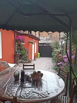 Отель Mimino T&G Тбилиси Четырехместный номер-11