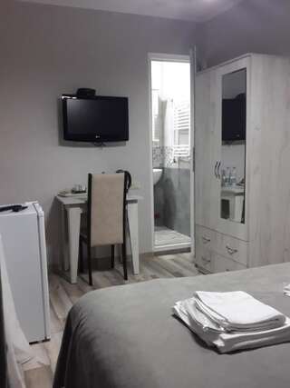 Отель Mimino T&G Тбилиси Двухместный номер с 1 кроватью, вид на сад-22