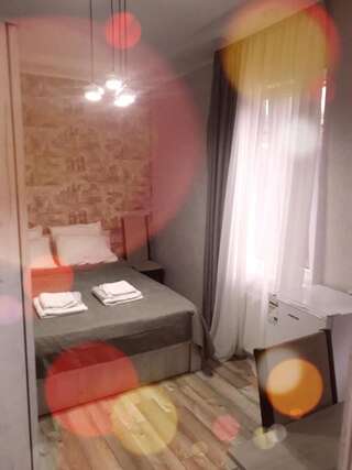 Отель Mimino T&G Тбилиси Двухместный номер с 1 кроватью, вид на сад-33