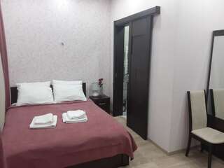 Отель Mimino T&G Тбилиси Двухместный номер с 1 кроватью, вид на сад-5