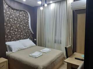 Отель Mimino T&G Тбилиси Двухместный номер с 1 кроватью, вид на сад-6