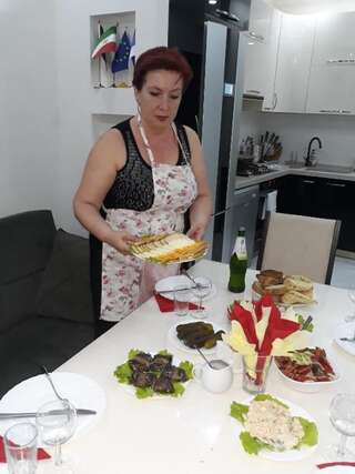 Отель Mimino T&G Тбилиси Семейный номер с видом на сад-49