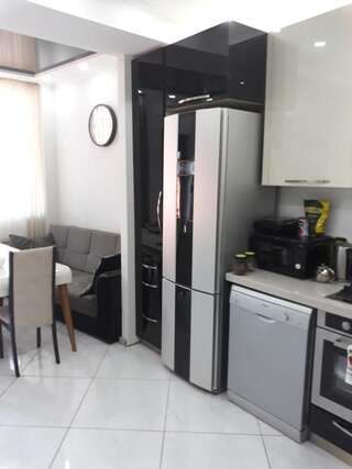 Отель Mimino T&G Тбилиси Семейный номер с видом на сад-64